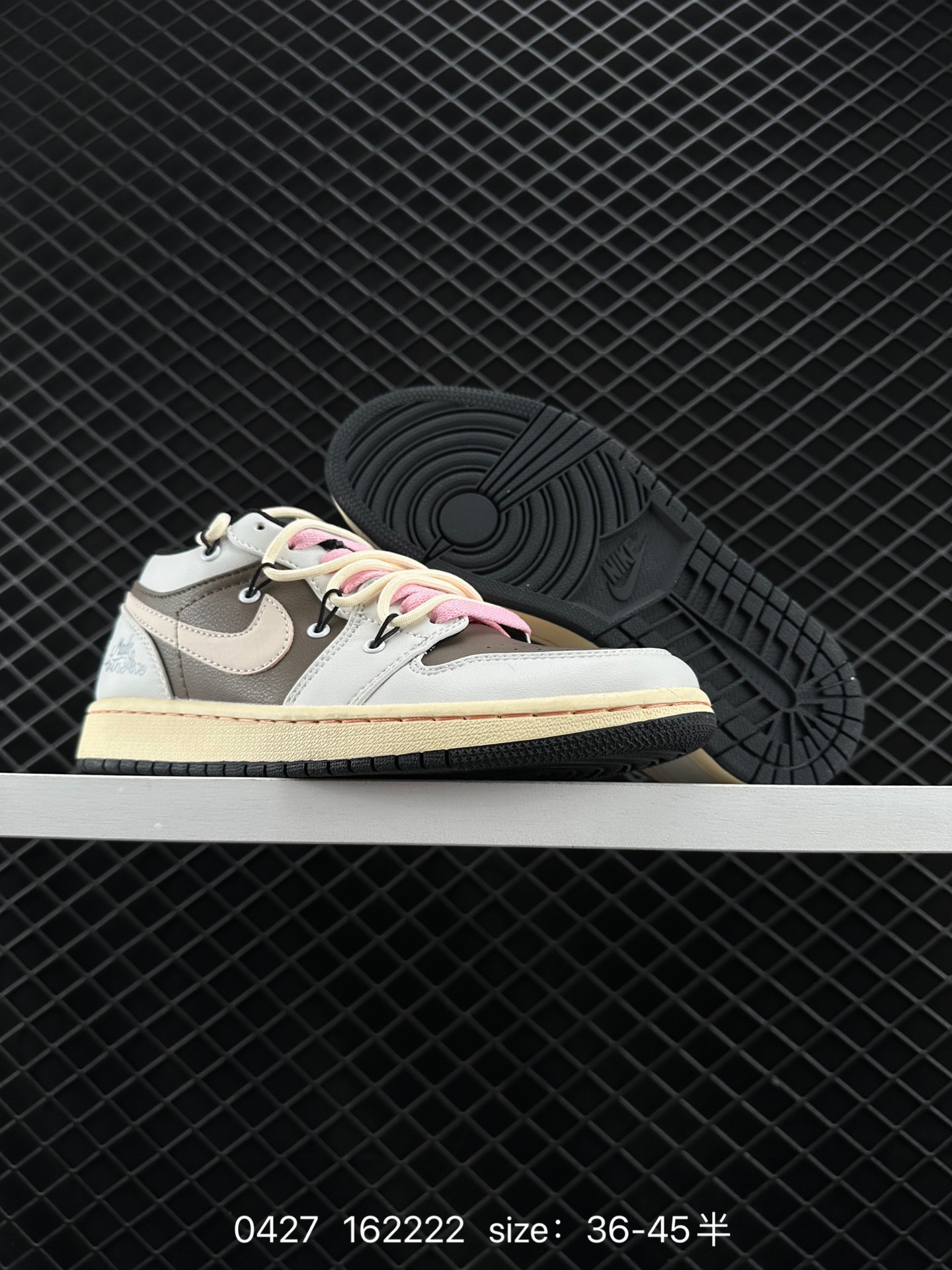 Nike Wmns Air Jordan 1 Low GS
